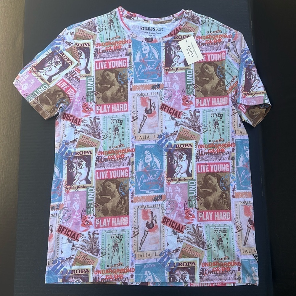 New GUESS Men's Global Postcard Graphic Crewneck T-Shirt SZ M - Picture 2 of 8